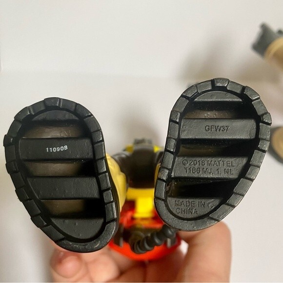 Mattel Rescue Heroes bundle of 2.  Billy Blaze and Forrest Fuego 2018 - Picture 3 of 4